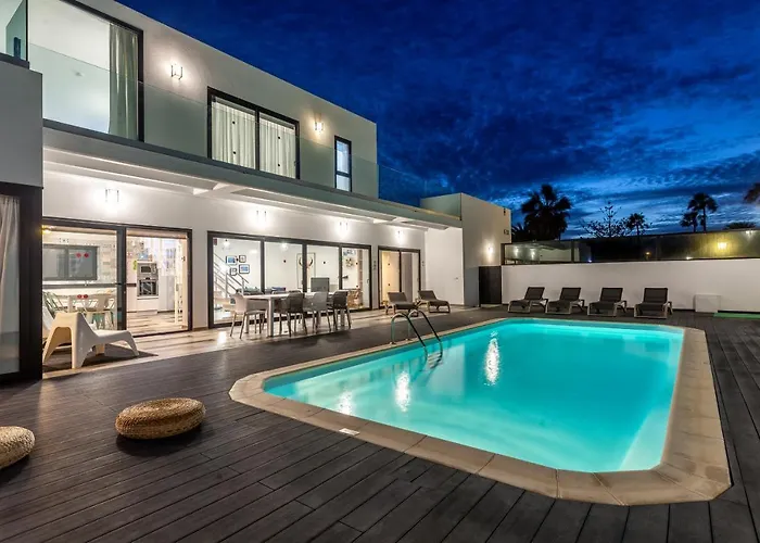 Luxury Azul Private Pool And Bbq By Holidays Villa Corralejo
